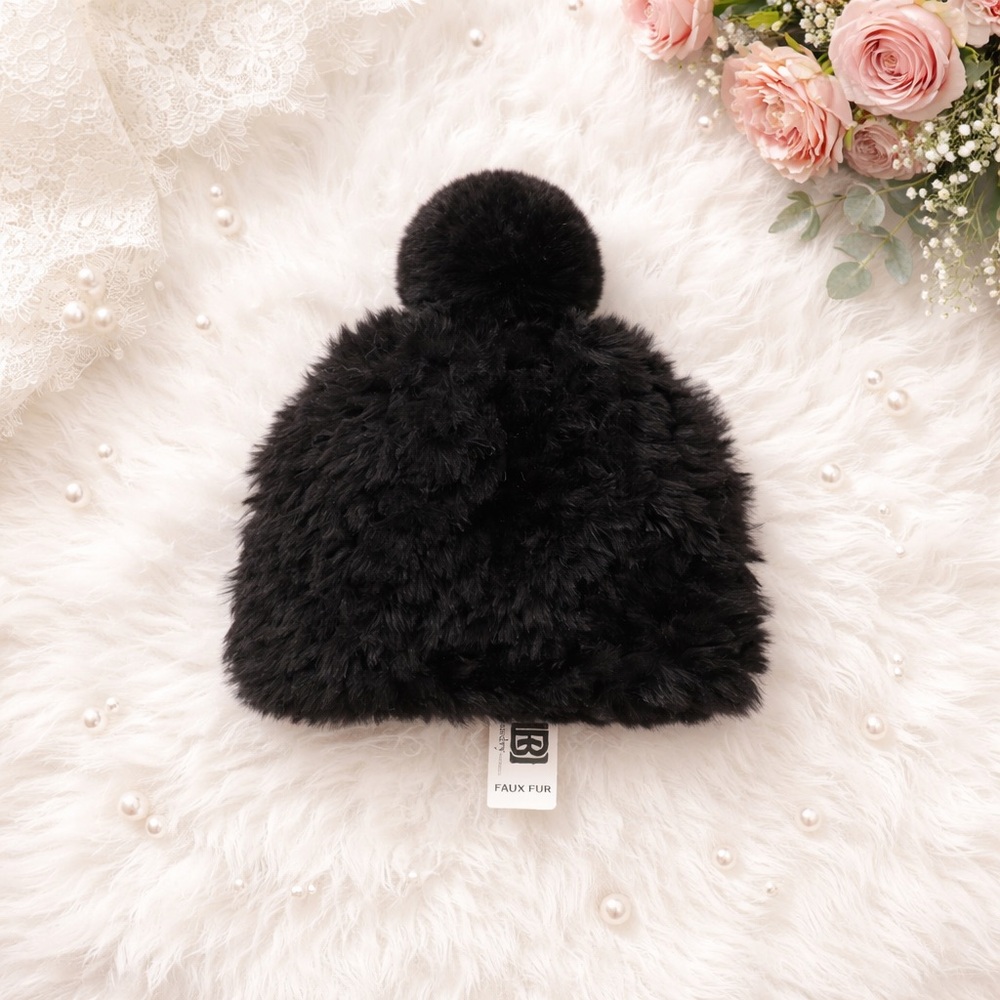 Laundry Black Faux Fur Pom Pom Beanie New with tags